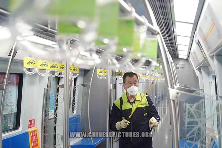 Beijing Subway Cleaner